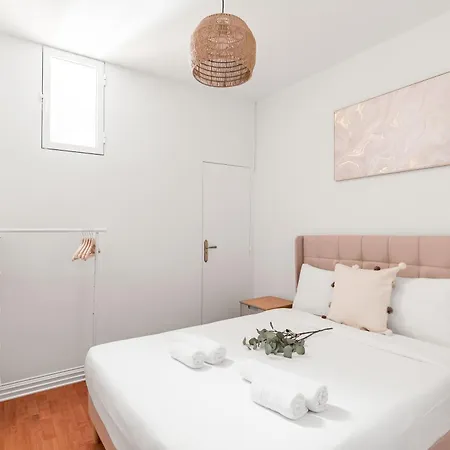 Charming Sol Apartments Madrid Exterior photo